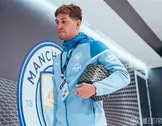 AYX中国官网-赛地聚焦：社区盾今夜热度飙升，勒沃库森复出首秀，信心回归，身体对抗强度拉满