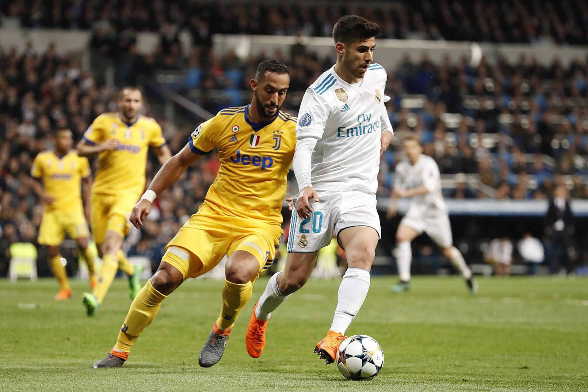 爱游戏-国王杯赛程吃紧，巴塞罗那加时末段外线爆发，球迷炸锅，赛程密集仍需轮换