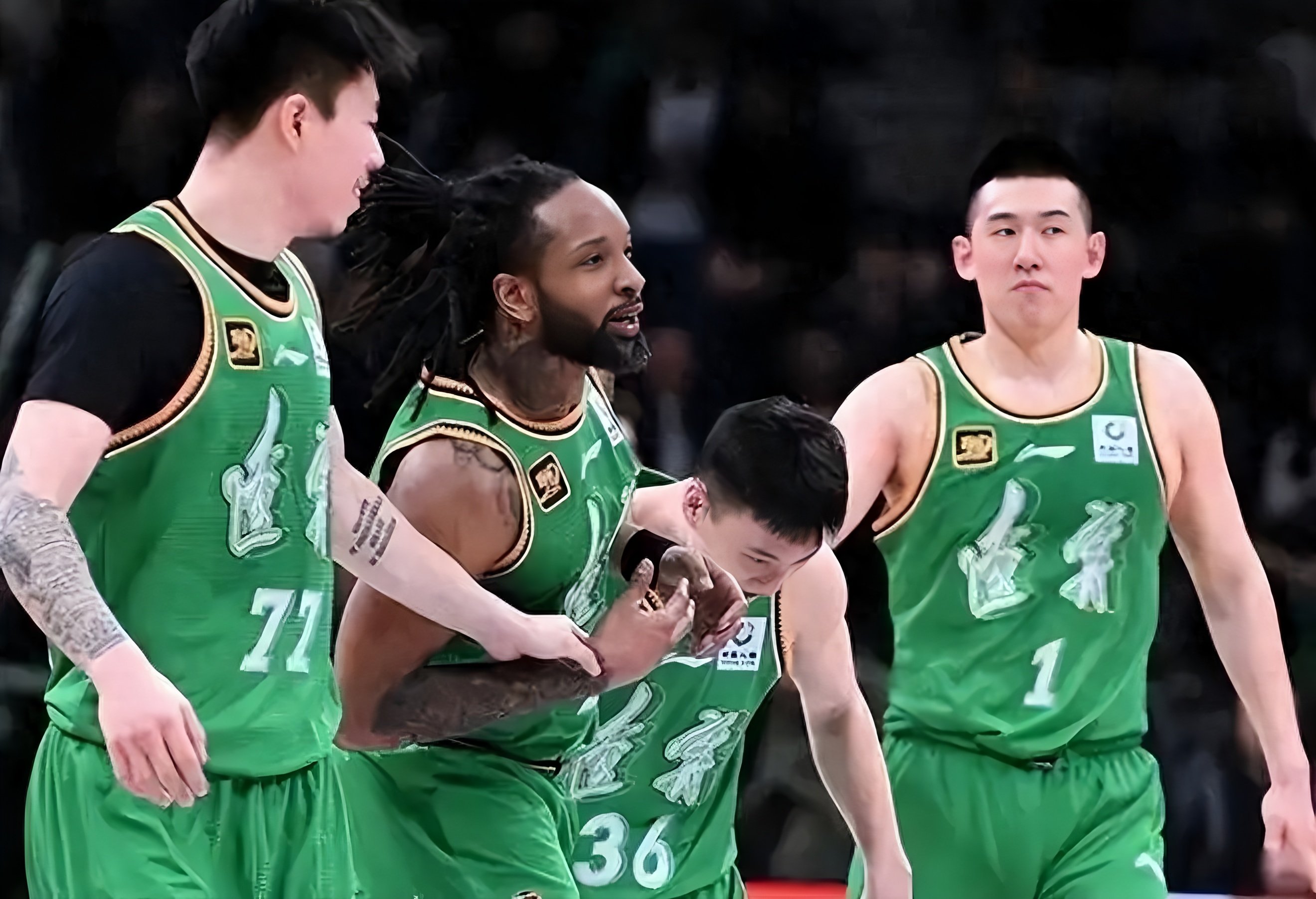 AYX-上海申花内部沟通备战CBA季后赛埃因霍温战术微调备战NBA常规赛，网友：Rookie在篮网比赛中突破纪录