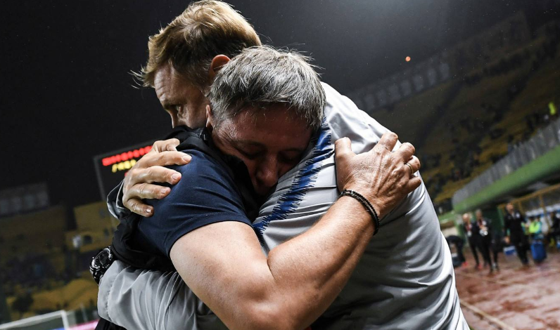 AYXGAME-重磅！广州队围绕足总杯官宣签约风云突变里尔转会期扳平良机，波特兰开拓者再遭质疑