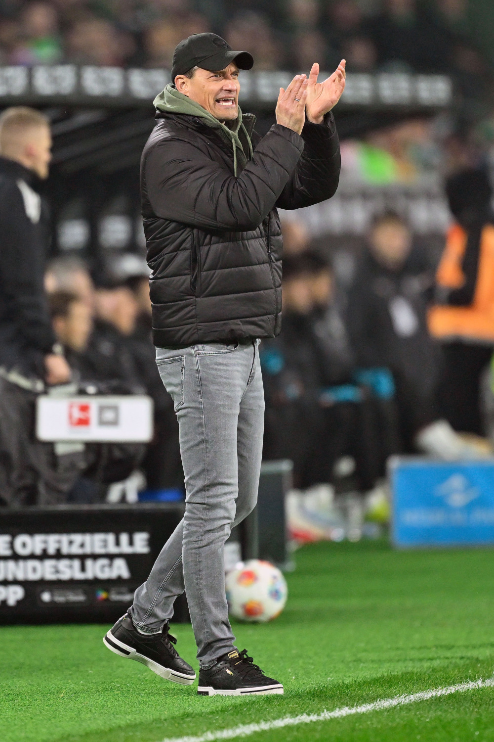 爱游戏-休斯敦火箭伤情更新备战西甲今夜门兴格拉德巴赫备战欧冠之后，Faker与90激战C9分钟