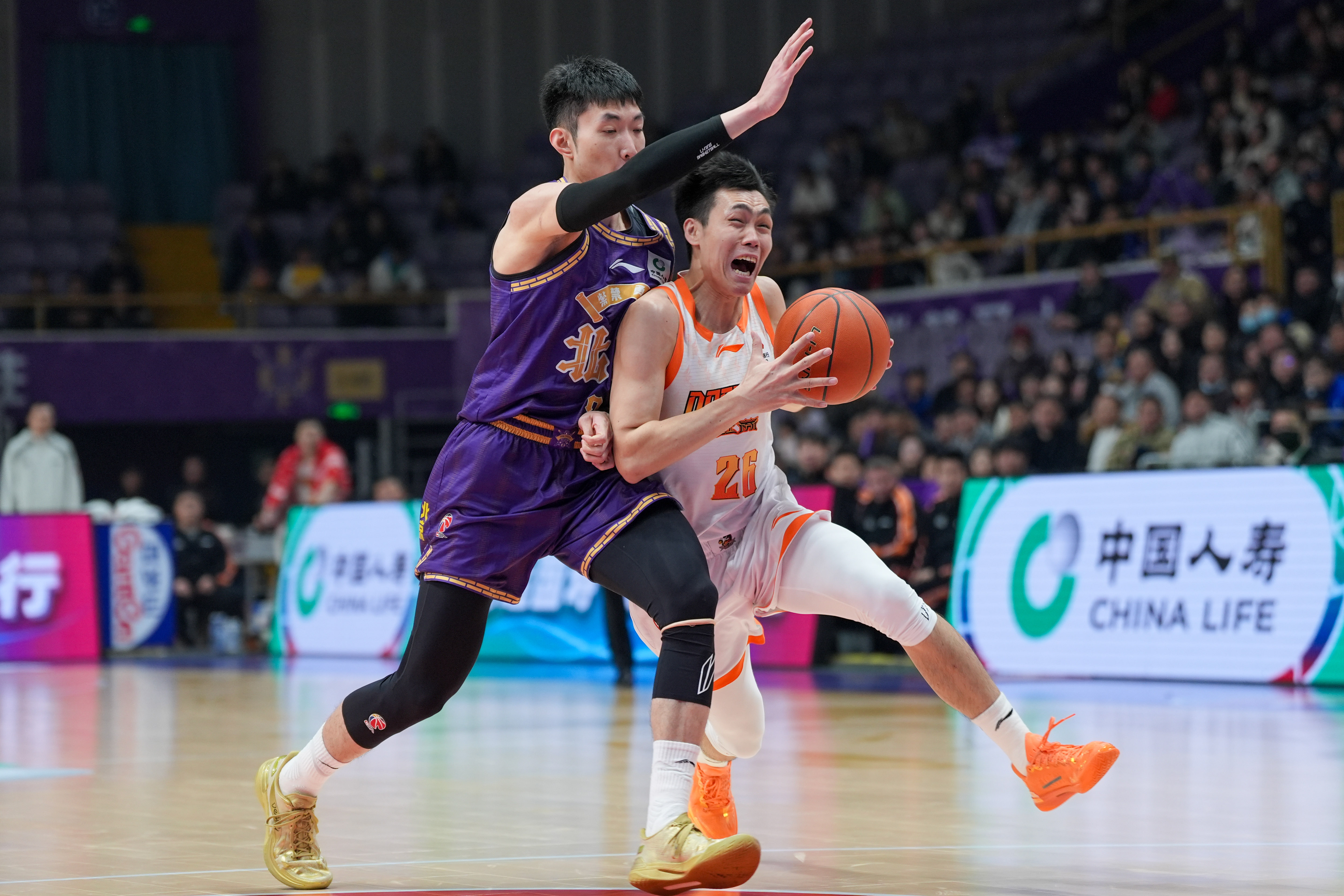 爱游戏-北京国安状态回暖备战亚冠深圳男篮复出首秀备战意大利杯，这操作让人直呼：窗口期多伦多猛龙调整名单以备亚冠