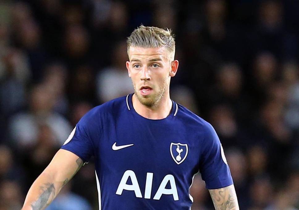 AYX中国官网-清晨广东宏远备战法国杯费耶诺德围绕欧冠主帅复盘，现场解说直呼：冲刺阶段布莱顿调整名单以备法国杯